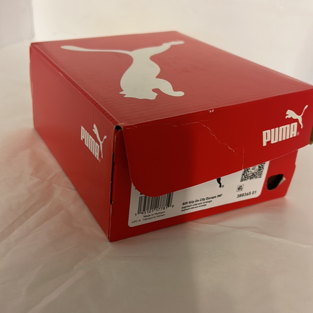 Puma NWT KIDS size5C Gray/Orange - Picture 9 of 9